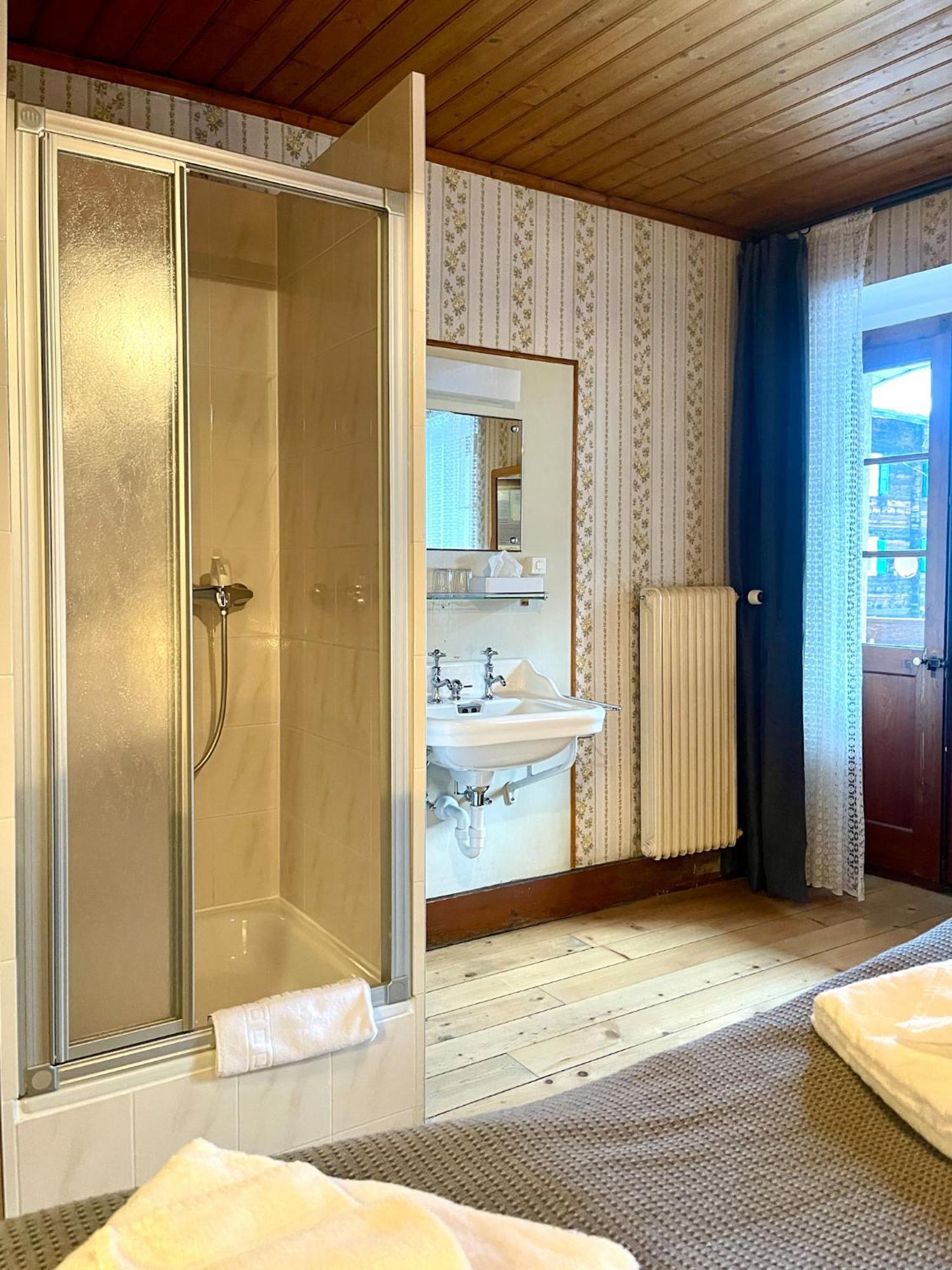 Du Glacier Boutique & Traditions Hotel Fiesch Eksteriør bilde