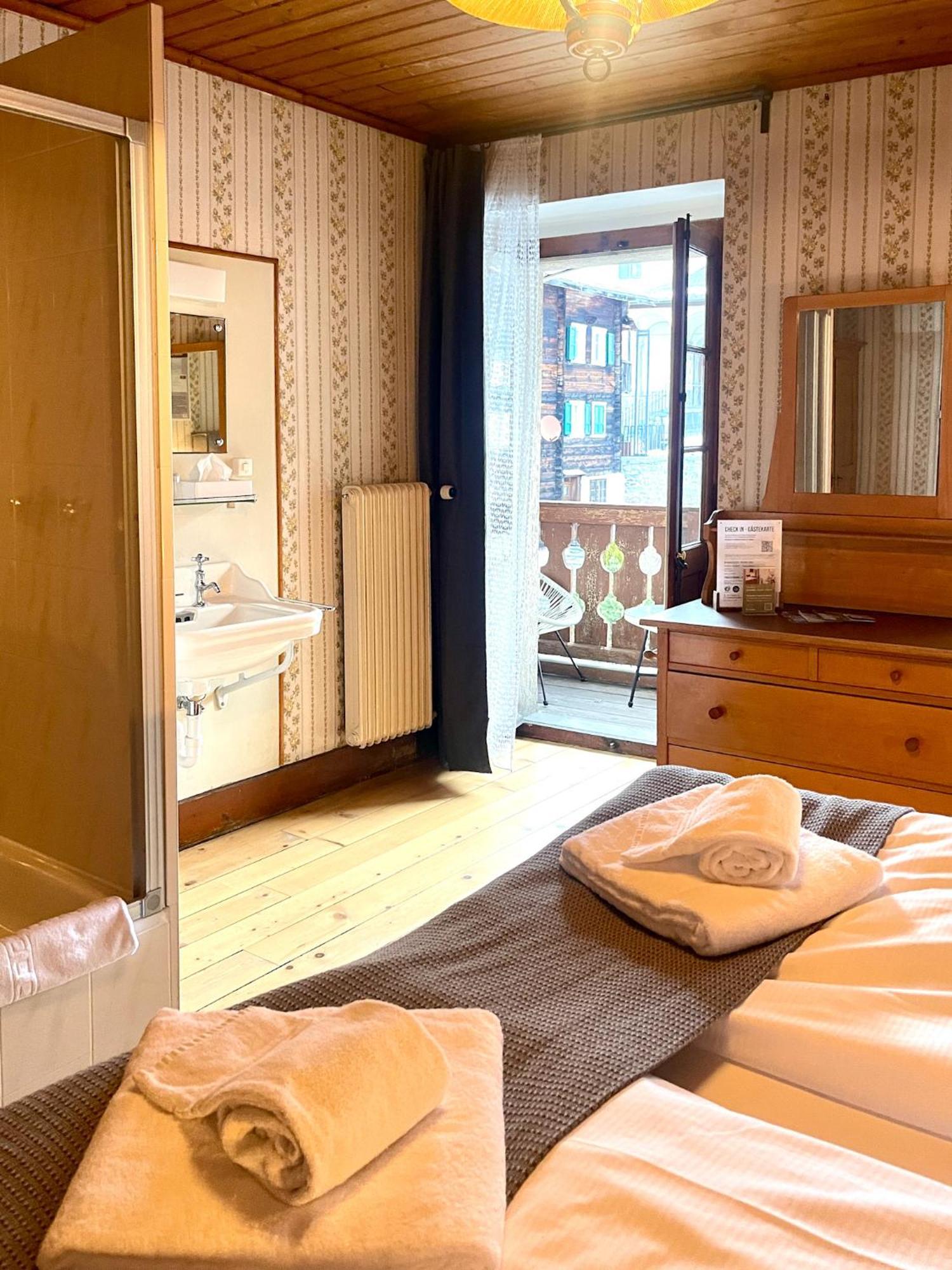 Du Glacier Boutique & Traditions Hotel Fiesch Eksteriør bilde